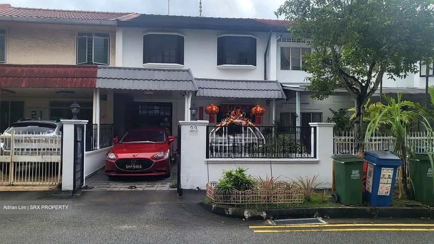 Dunsfold Drive (D13), Terrace #630550161